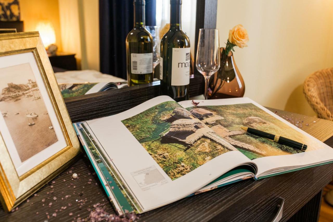 Central, Quiet, Cozy, Very Clean Private Apartment Close To Acropolis Athens Luaran gambar