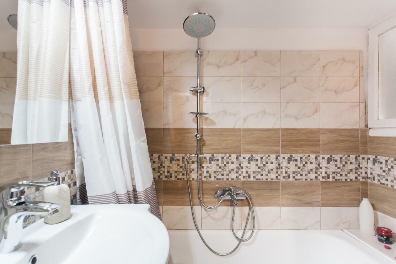 Central, Quiet, Cozy, Very Clean Private Apartment Close To Acropolis Athens Luaran gambar